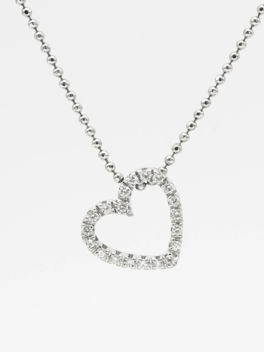 Bông Tai Vàng Trắng 18K Đính Kim Cương PNJ Huggie